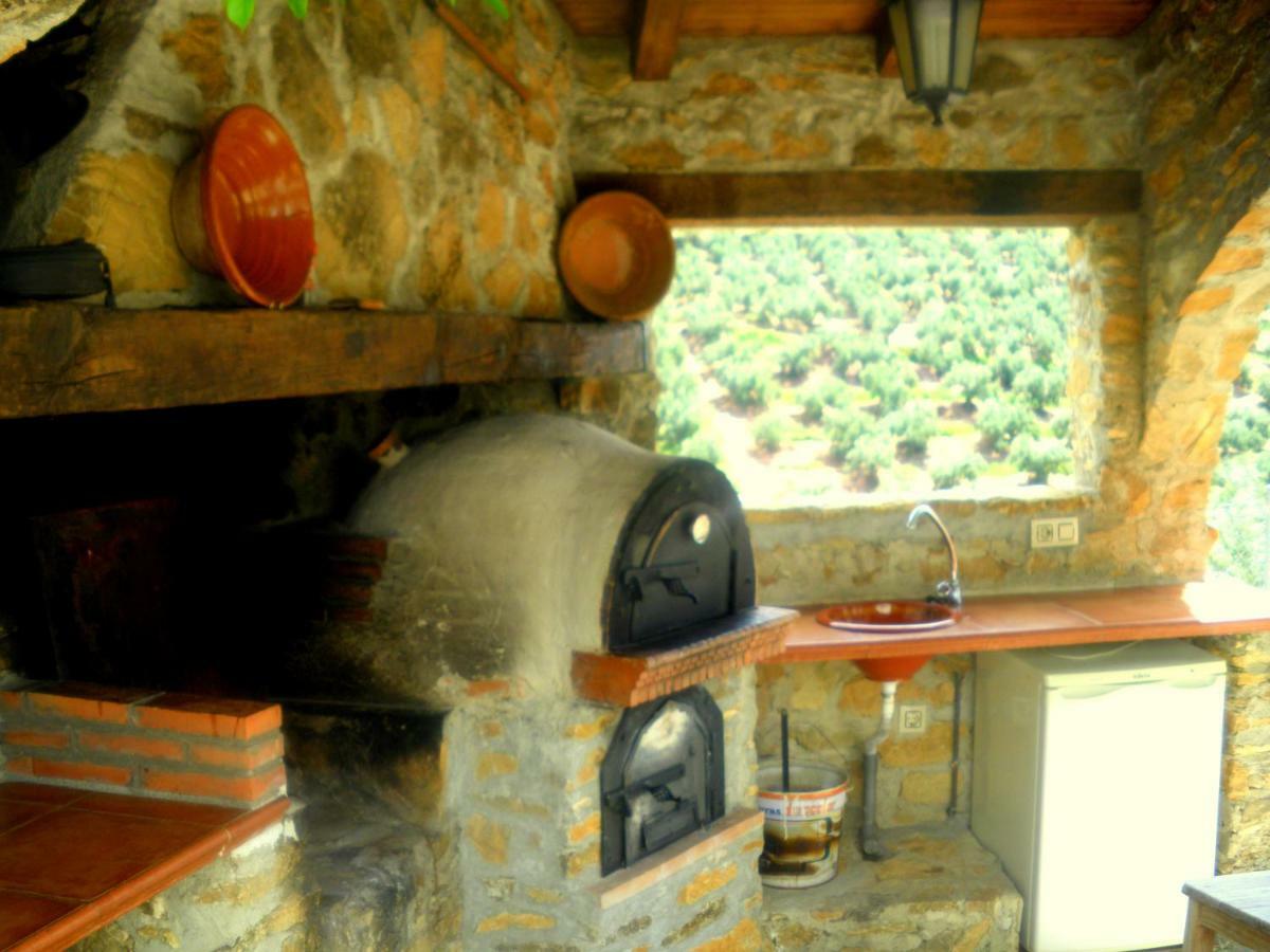 Alojamiento rural El Agüelo Huelma Exterior foto